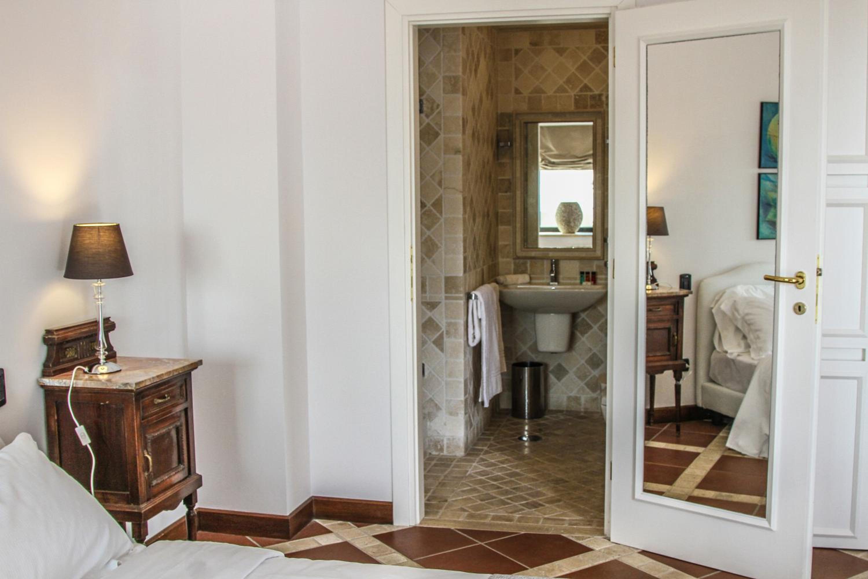 Double Room with Lake View