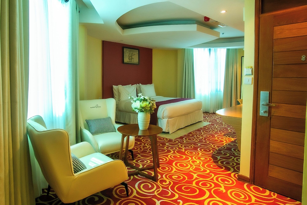 Executive Room