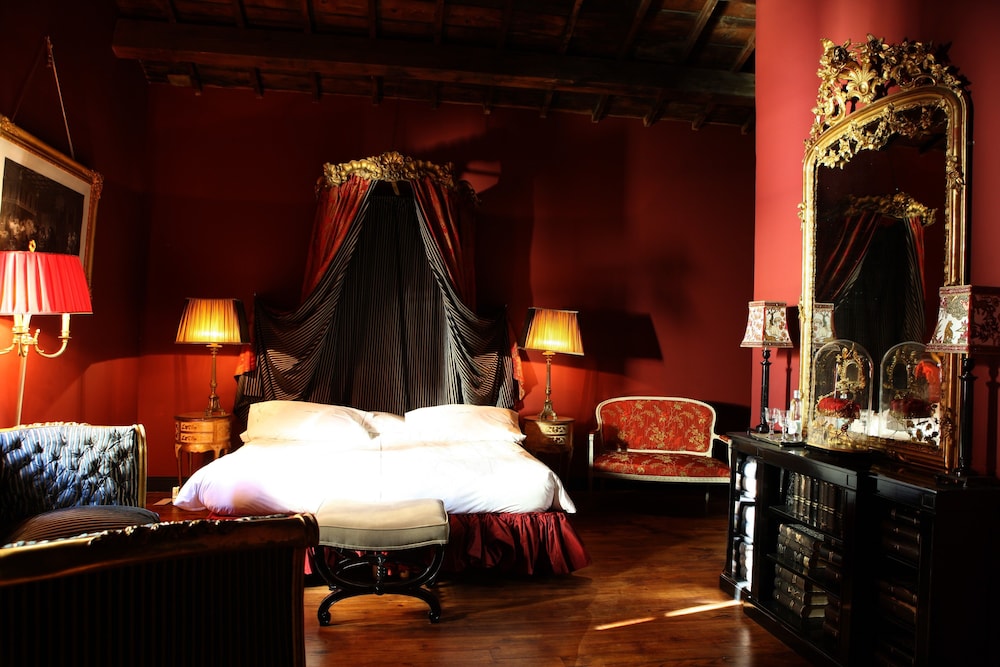 Junior Suite - Photo 1