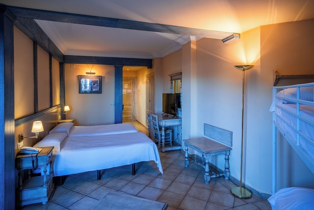 Standard Quadruple Room photo 3