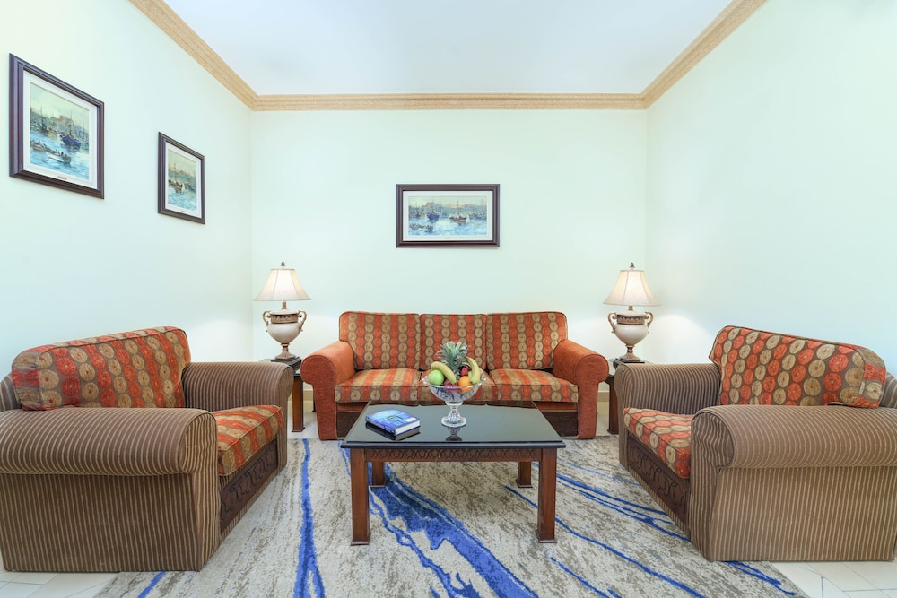 Executive Suite photo 2