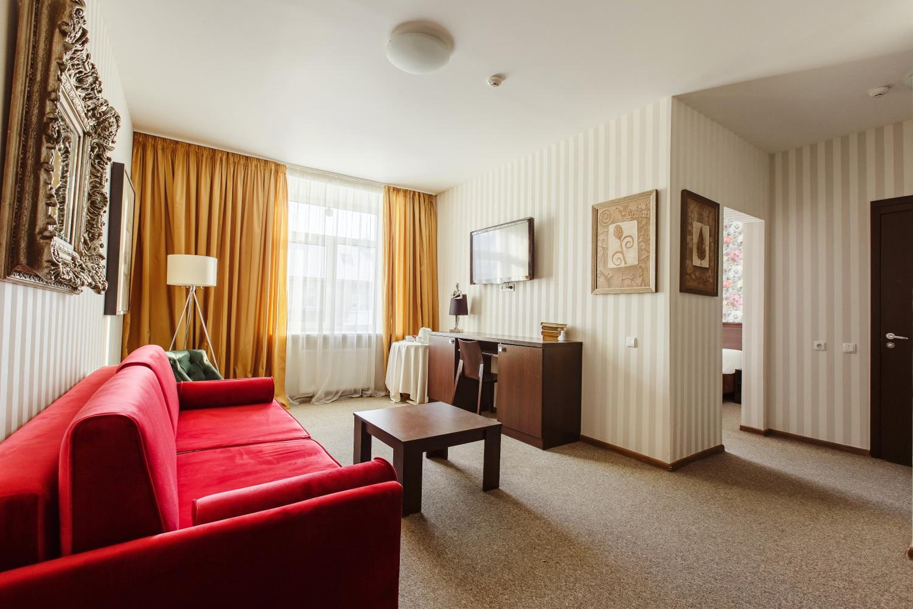Deluxe Double Room photo 3