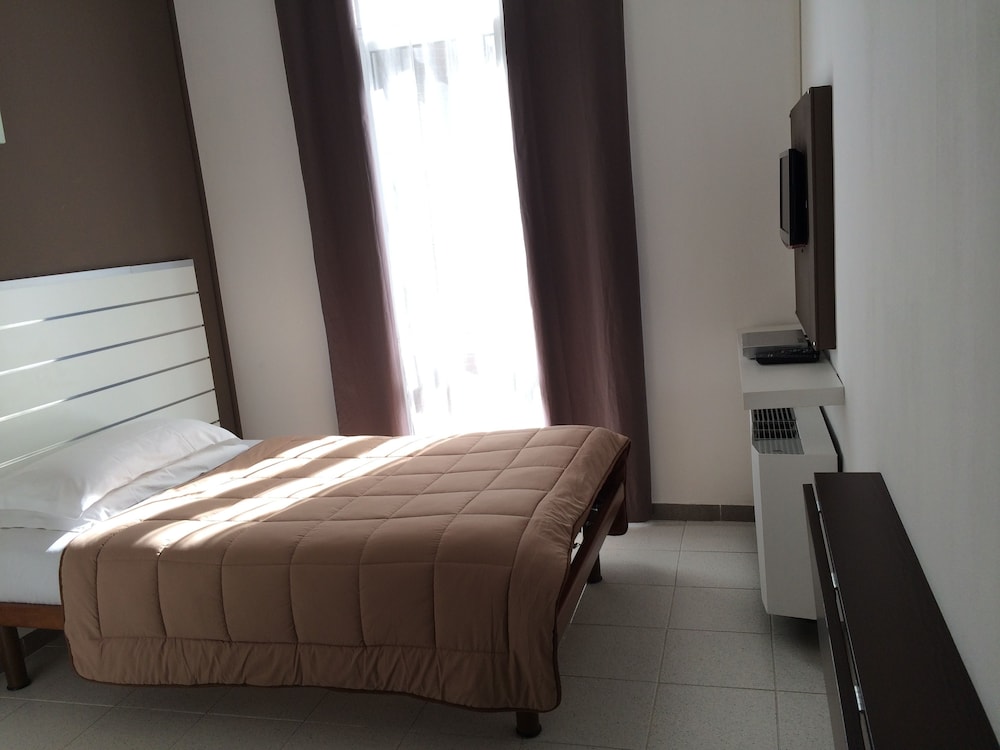 Standard Single Room photo 3