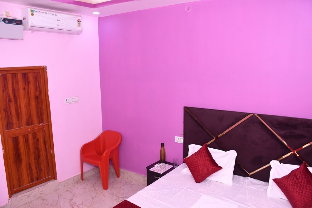 Single Room photo 3