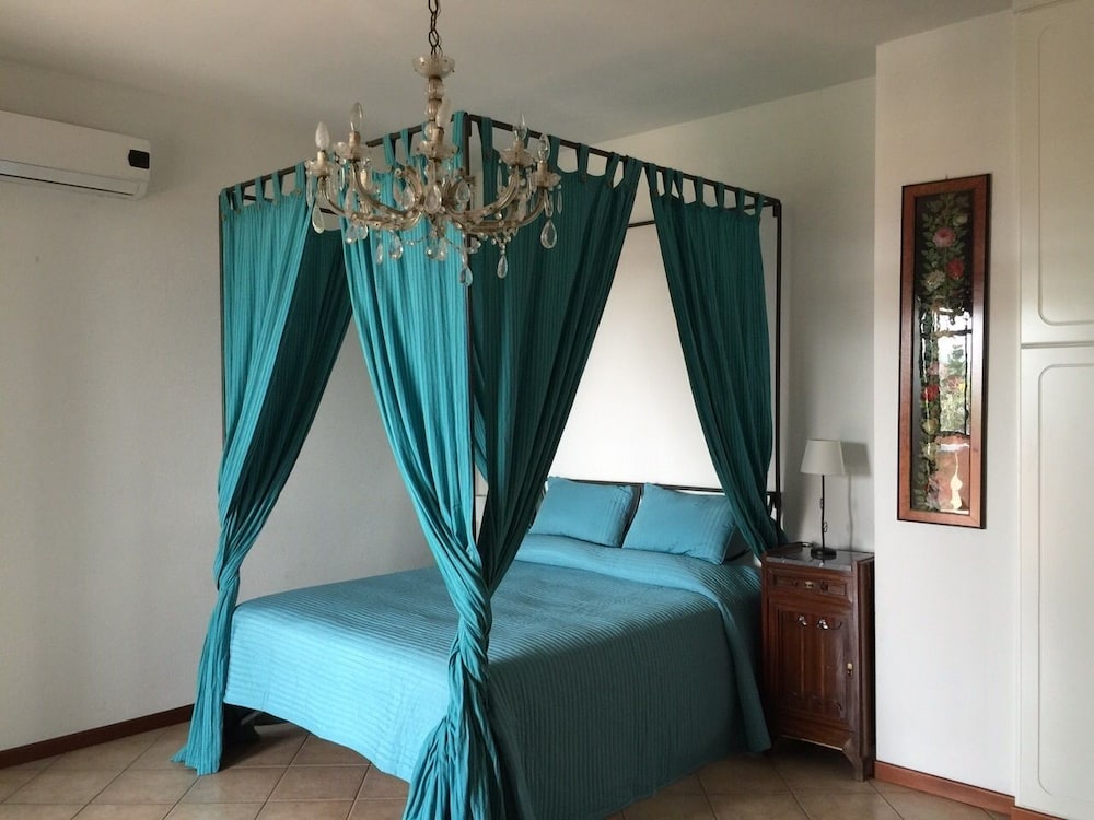 Family Apartment, 2 Bedrooms, Valley View, Garden Area photo 1