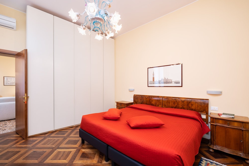Family Apartment, Non Smoking photo 2