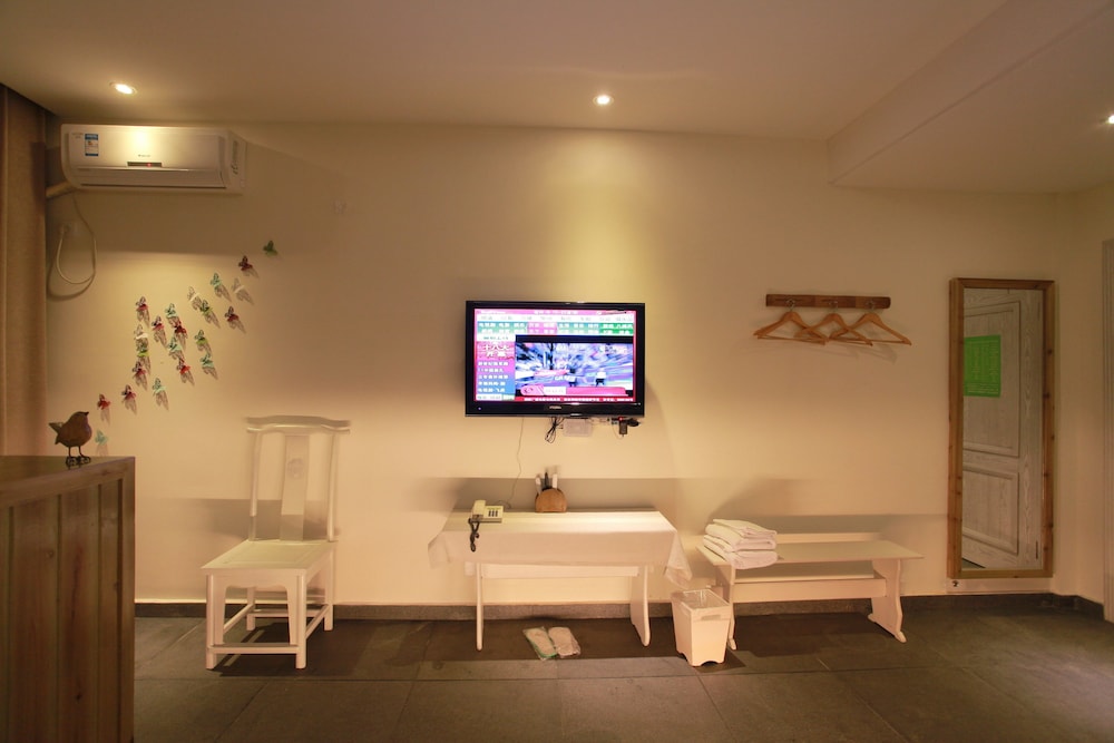 Jiuqu View Round Bed Room photo 3