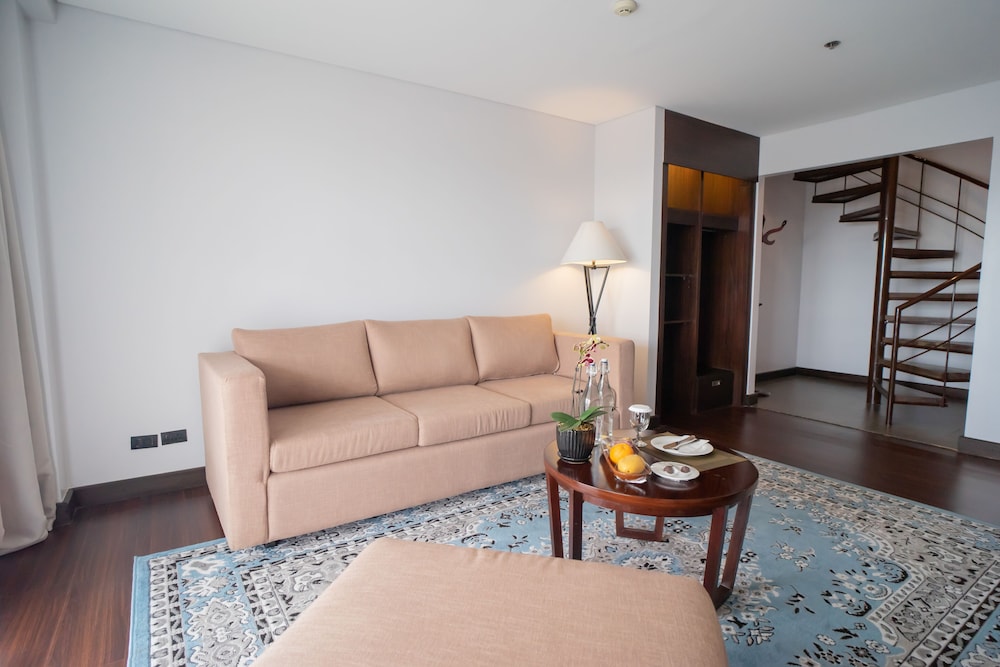 Suite, 1 Bedroom photo 1
