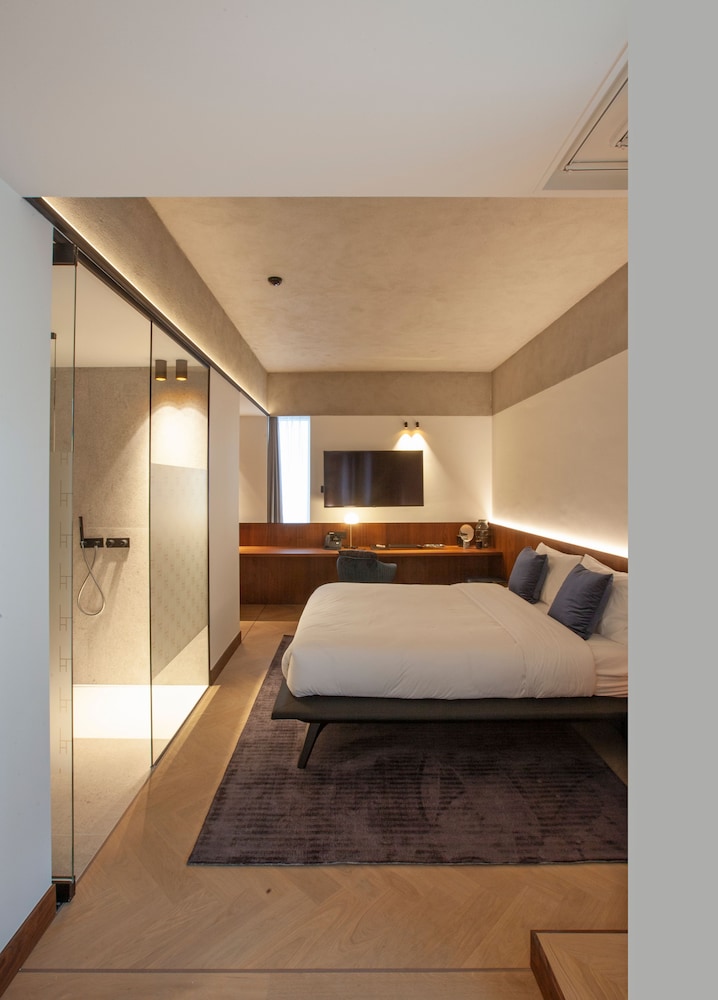 Luxury Double Room, 1 Bedroom, Non Smoking, City View
