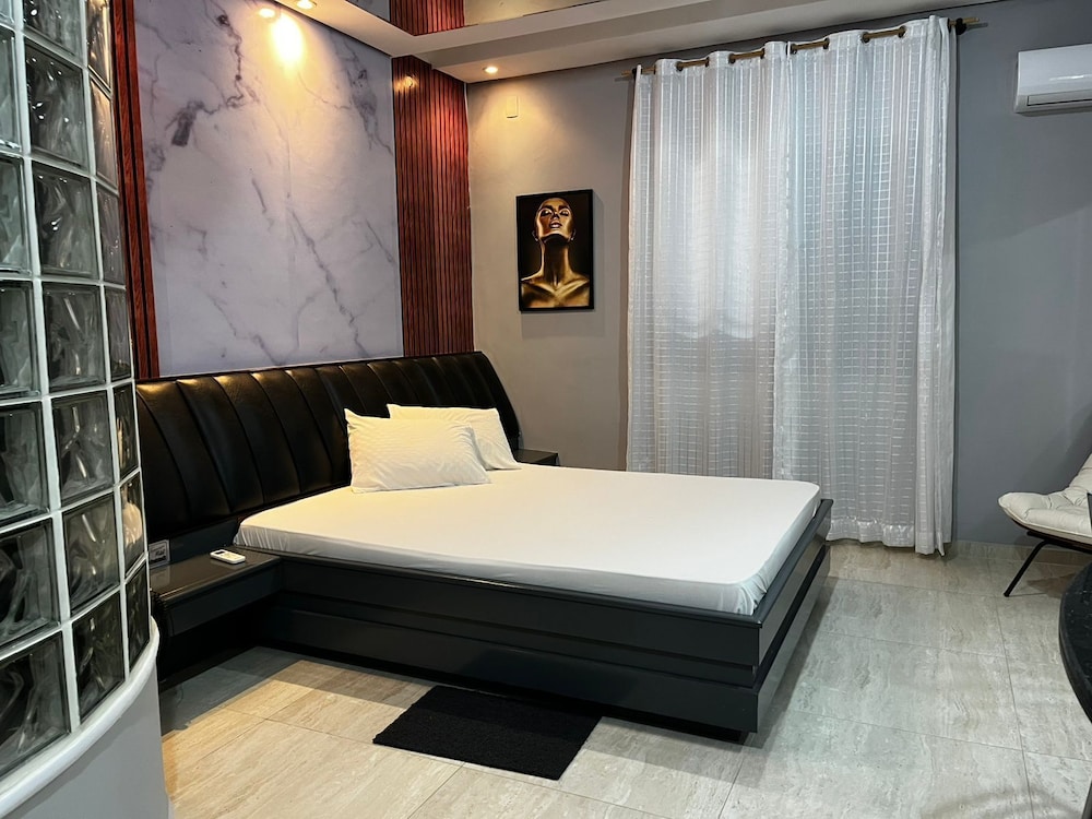 Deluxe Room, Garden View