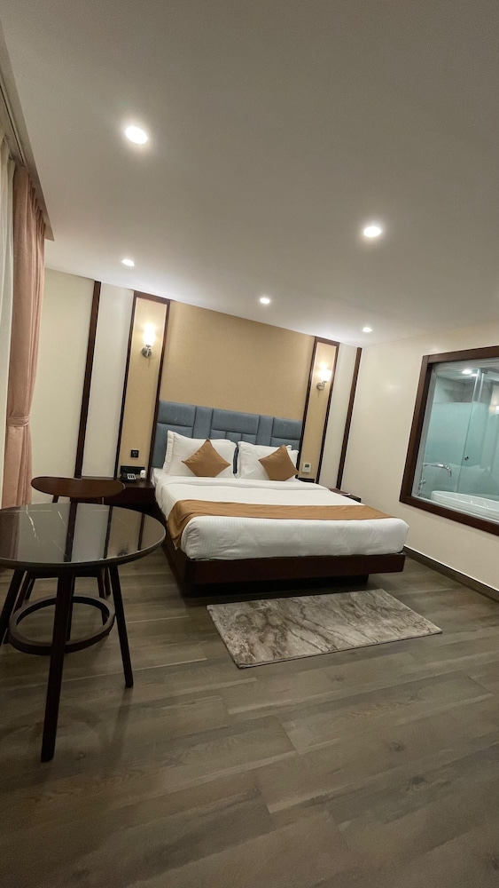 Premium Double Room photo 3