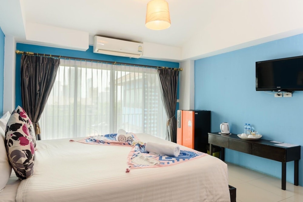 Deluxe Double Room - Photo 5