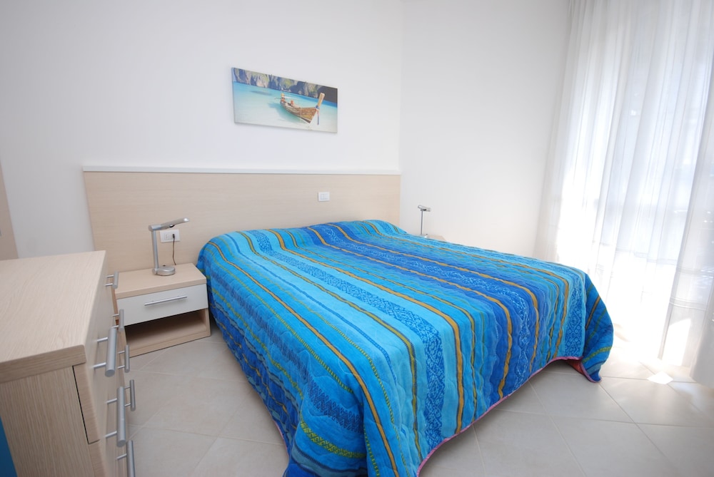 Apartment, 1 Bedroom (B-5)