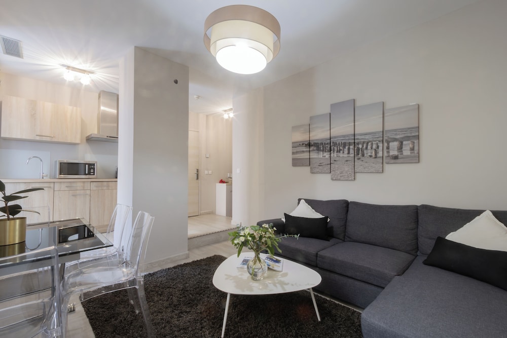 Apartment - Photo 6