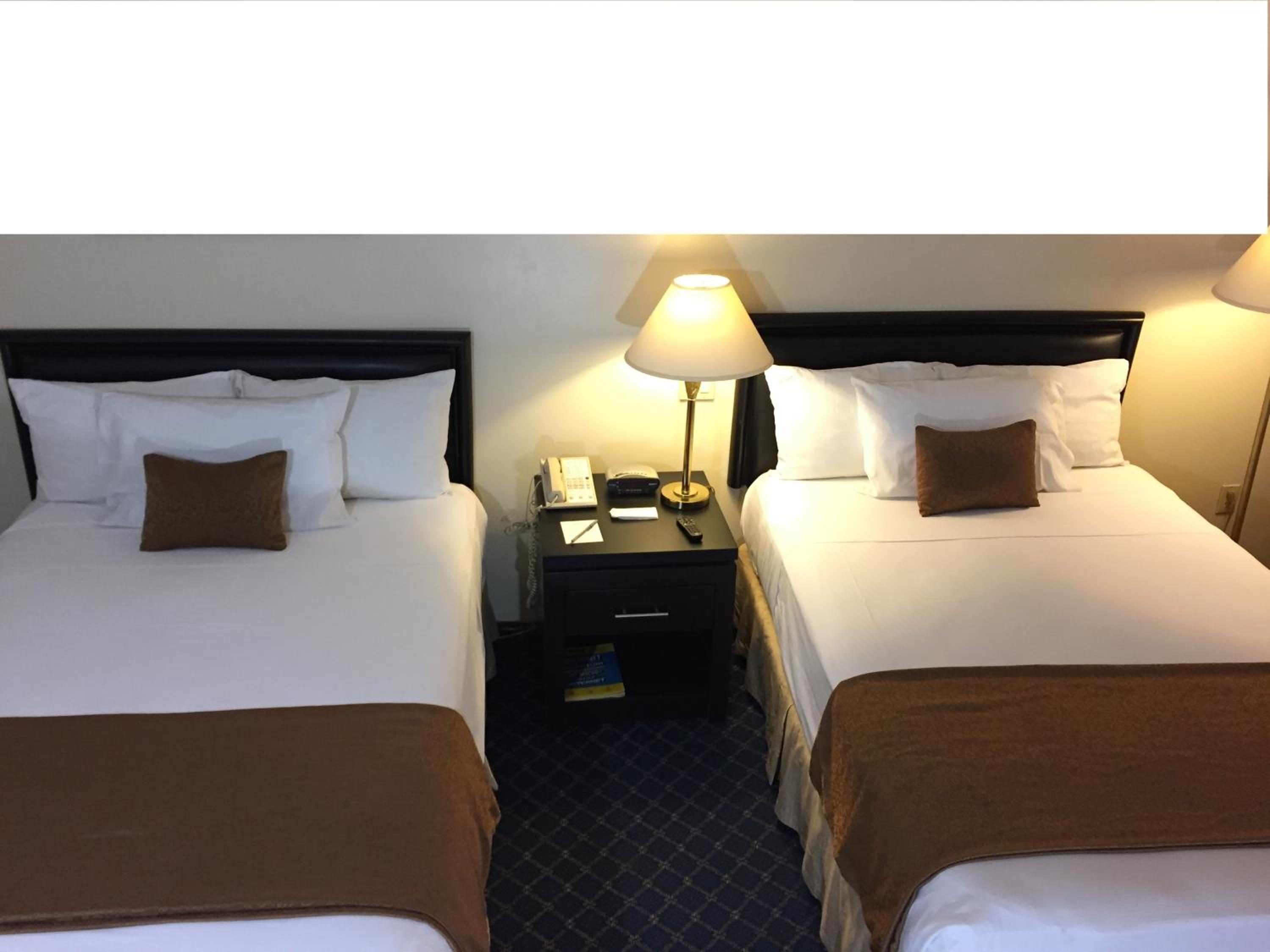 Standard Double Room - Photo 2