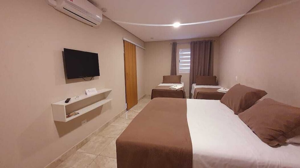 Standard Quadruple Room - Photo 1