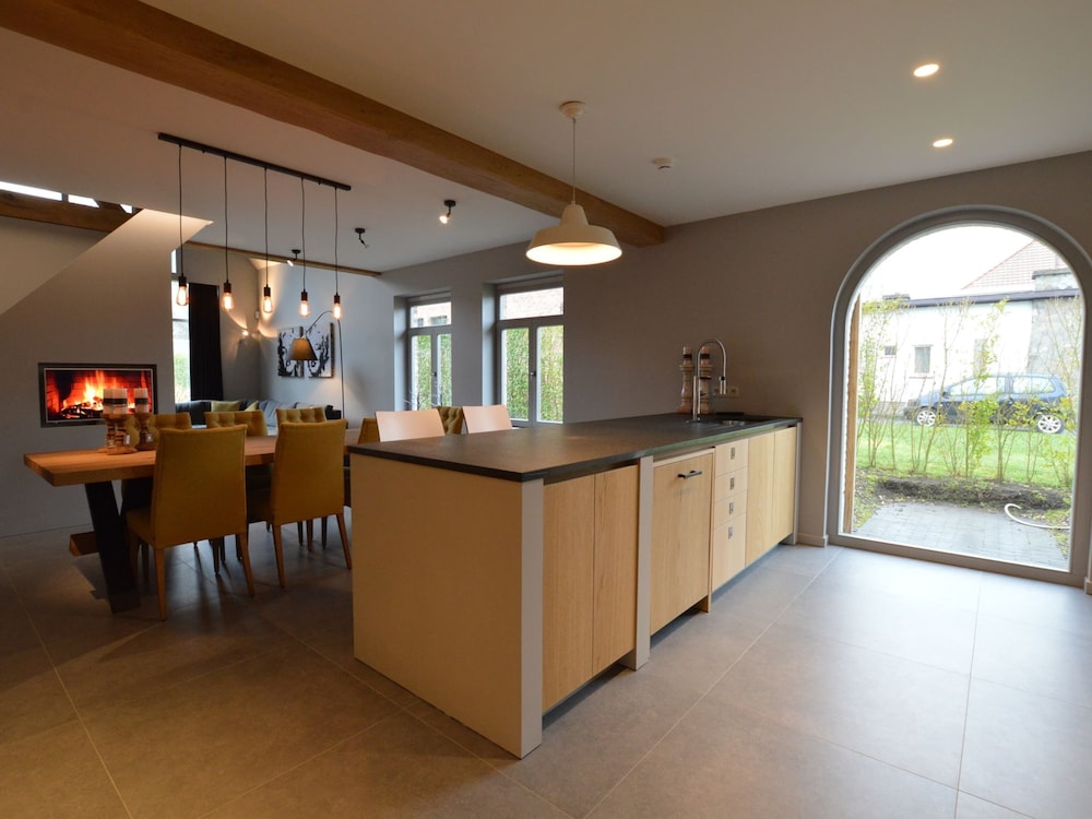 House photo 2