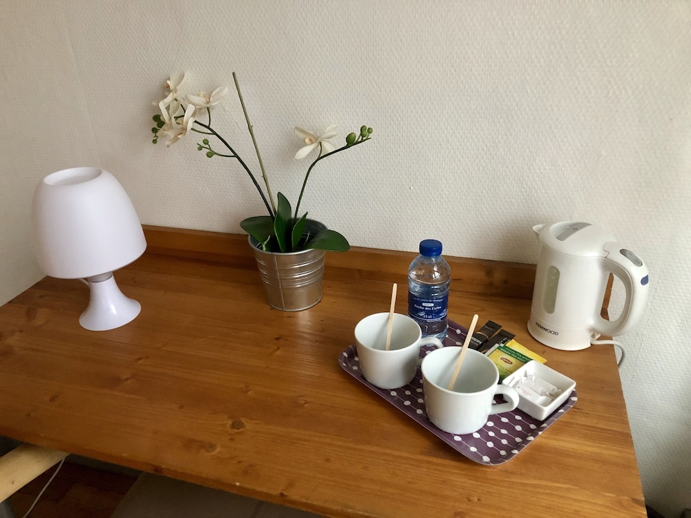 Standard Double Room photo 3