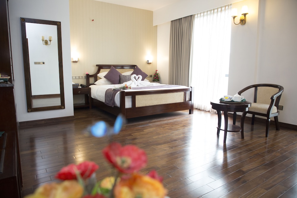 Executive Suite photo 1