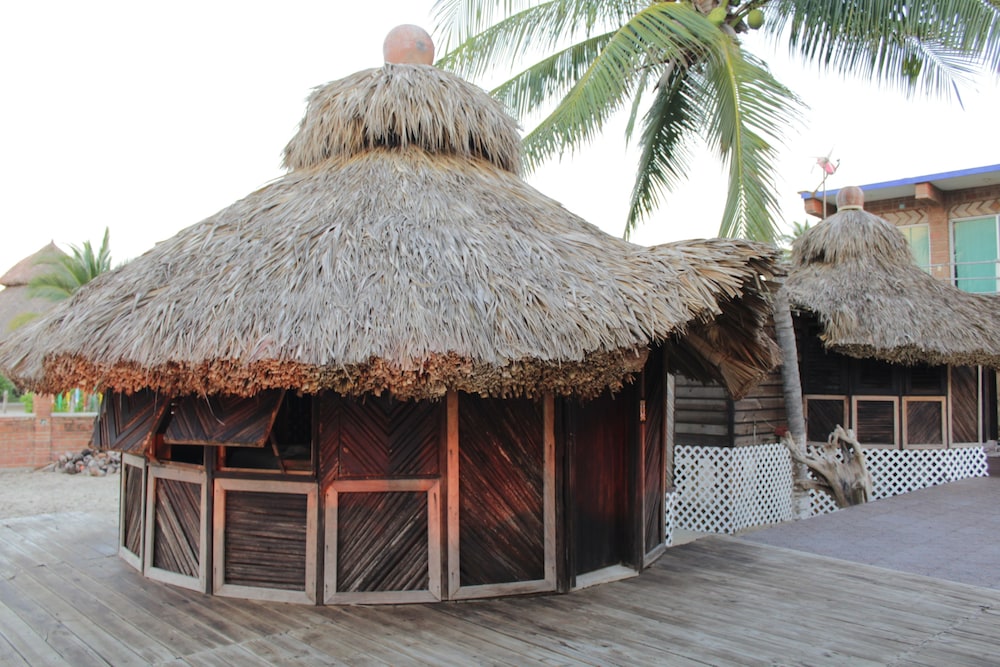 Honeymoon Cabin