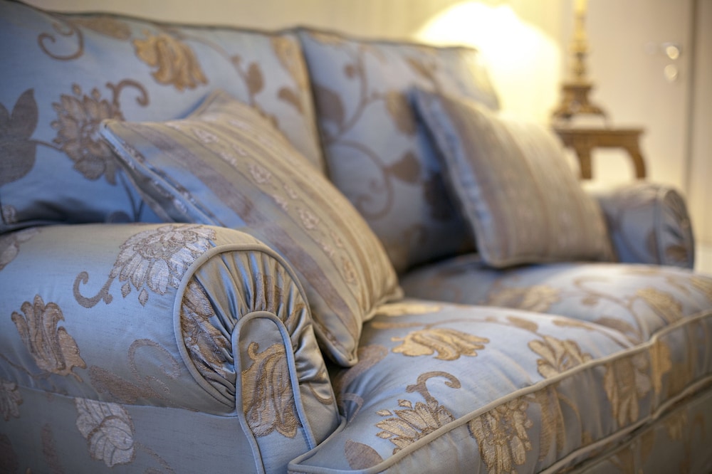 Central Body Suite photo 3