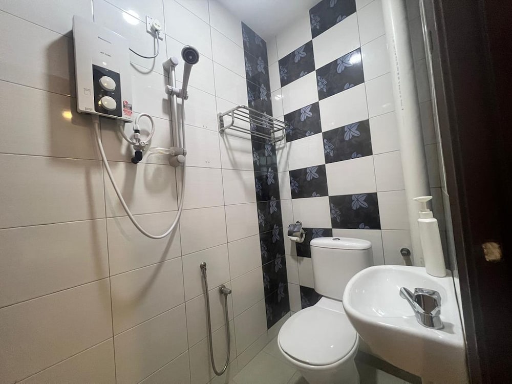 Deluxe Twin Room photo 3