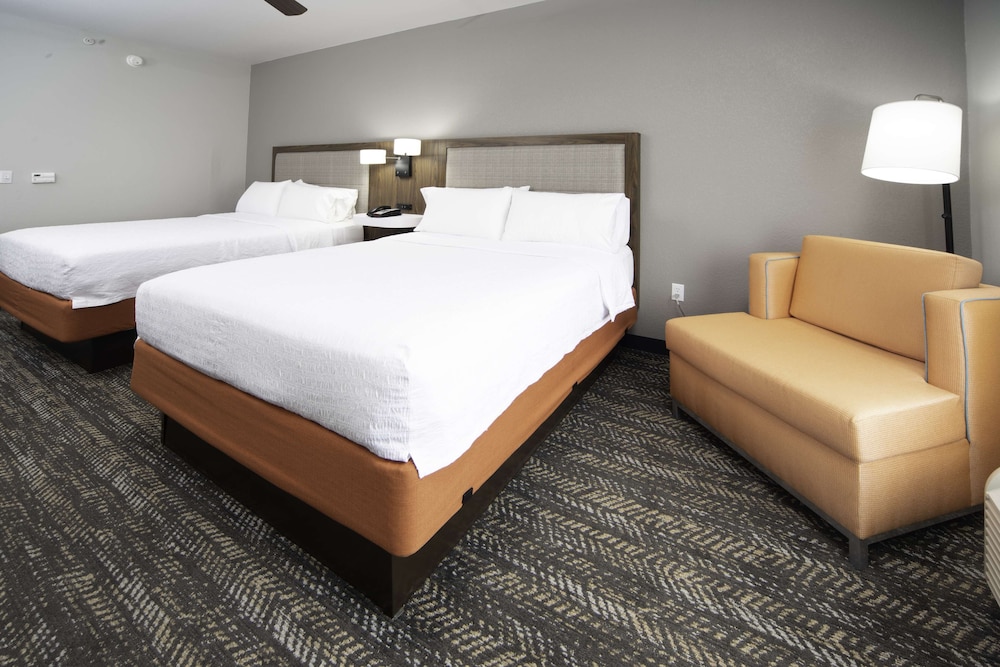 Room, 2 Queen Beds, Accessible, Non Smoking - Photo 1