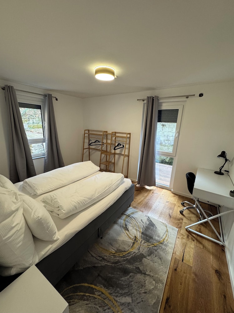 Suite, 1 Bedroom (Mobility Accessible, Tub) photo 3