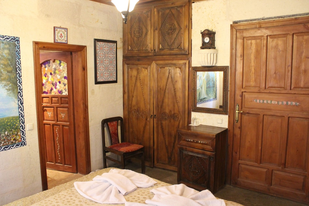 Rose Deluxe Room photo 2