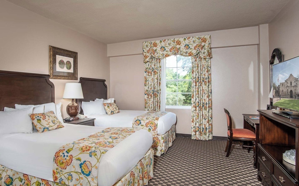 Room, 2 Double Beds, Mobility Accessible