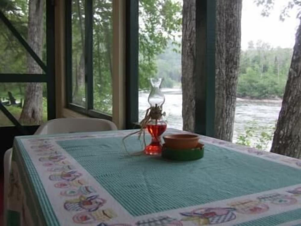 Cottage (Tacon) photo 2