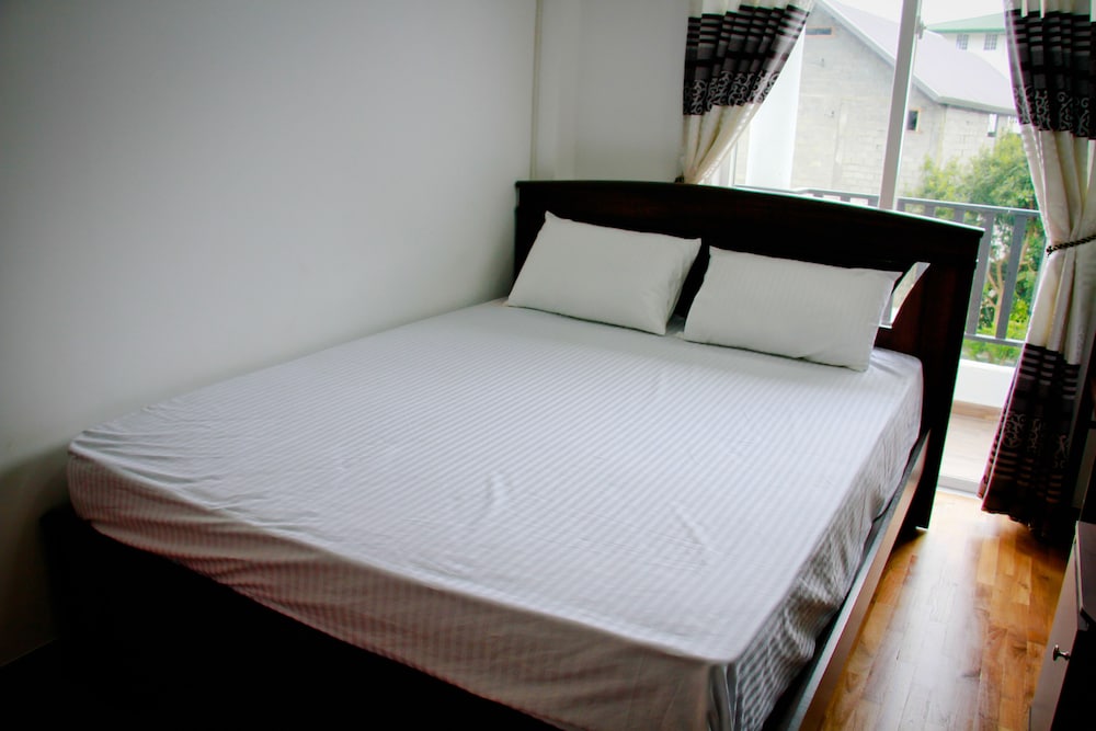 Luxury Apartment, 2 Bedrooms, Mountain View, Mountainside