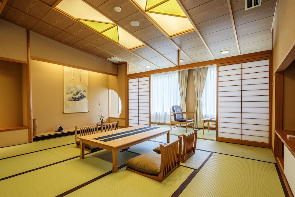 Japanese-Style Room photo 2
