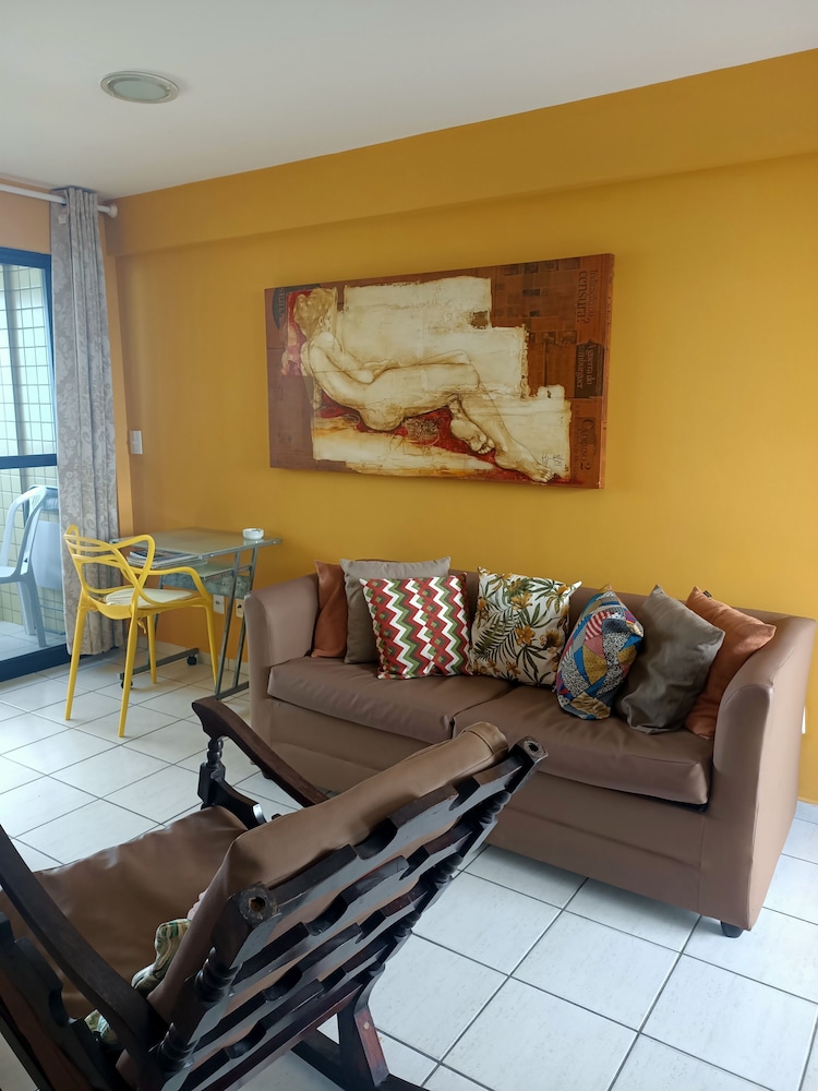 Apartment photo 2