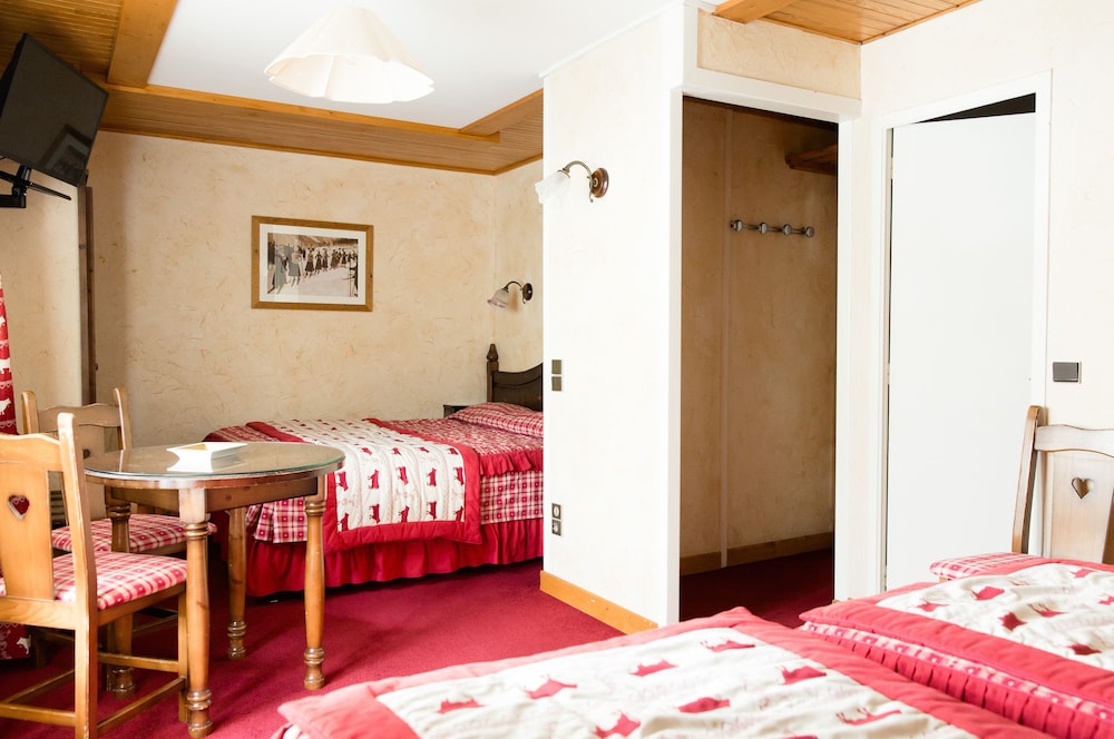 Quadruple Room photo 2