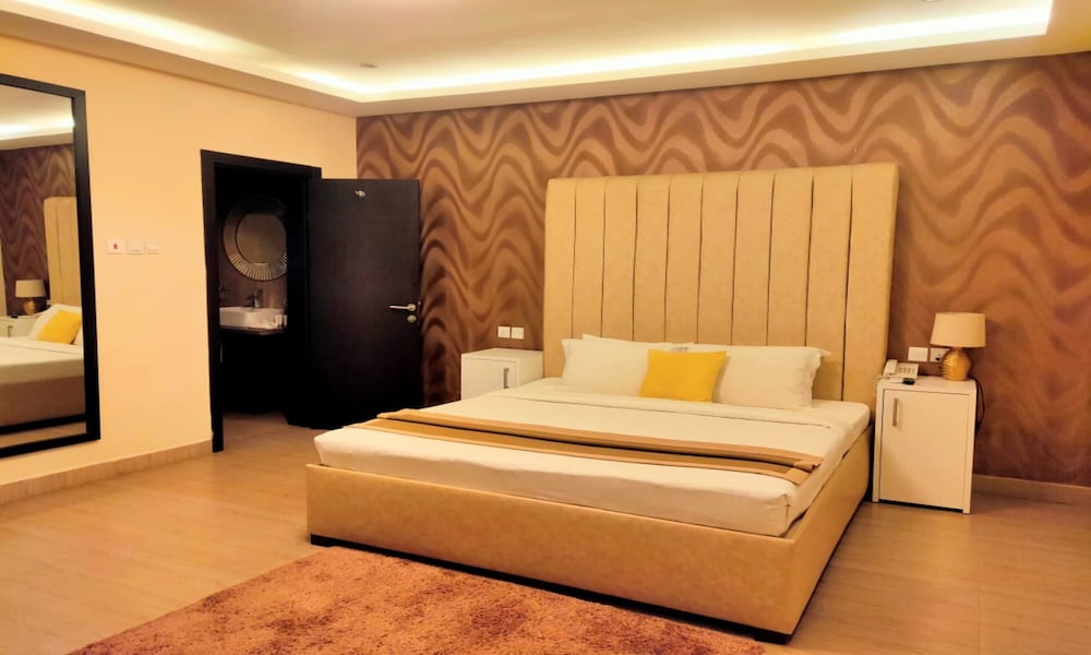 Deluxe Room - Photo 1