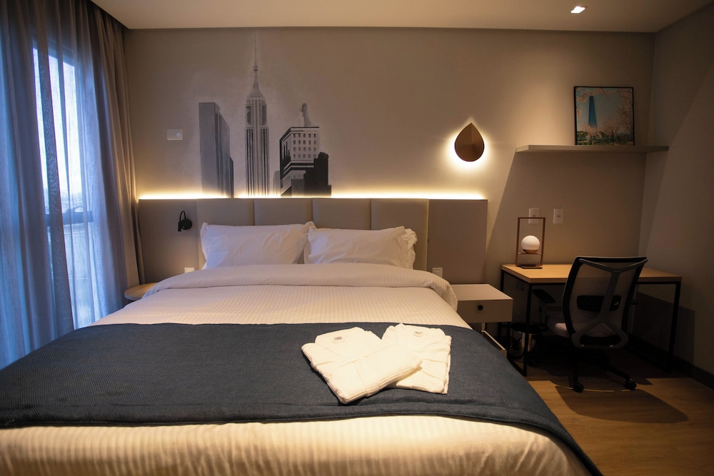 Luxury Suite photo 1