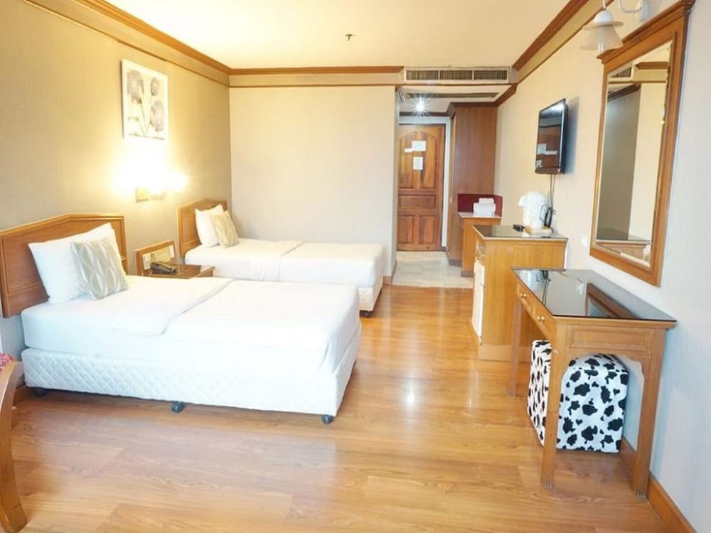 Superior Twin Room - Photo 1