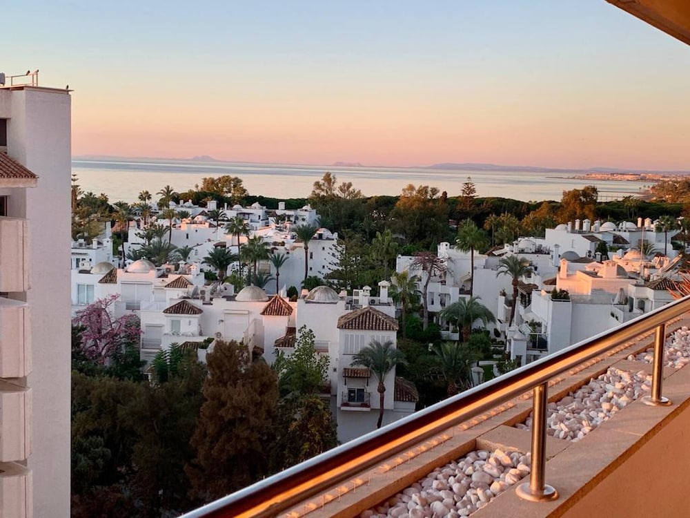 Beautiful Flat With a Wonderful View Close to the Beach, 사진 11