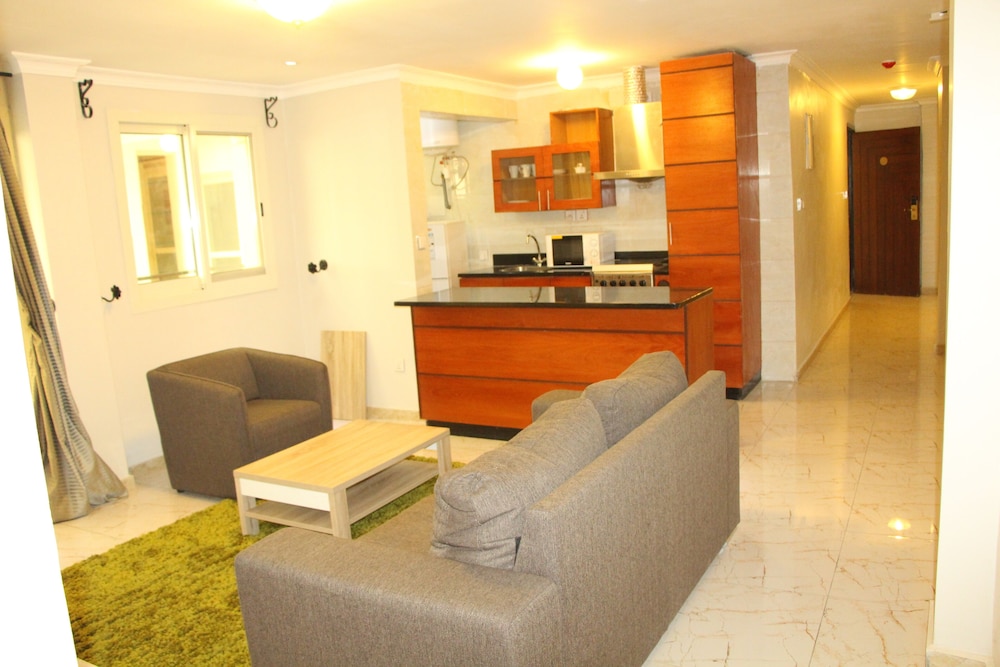 Deluxe Apartment photo 3