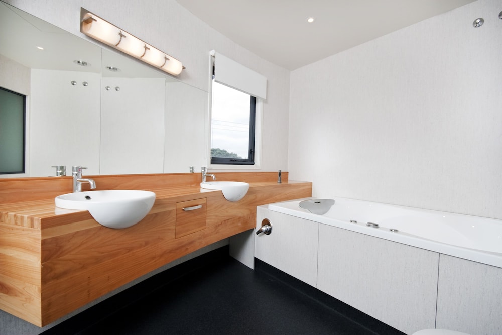 Luxury Room (Luxury Tower Suite) photo 2