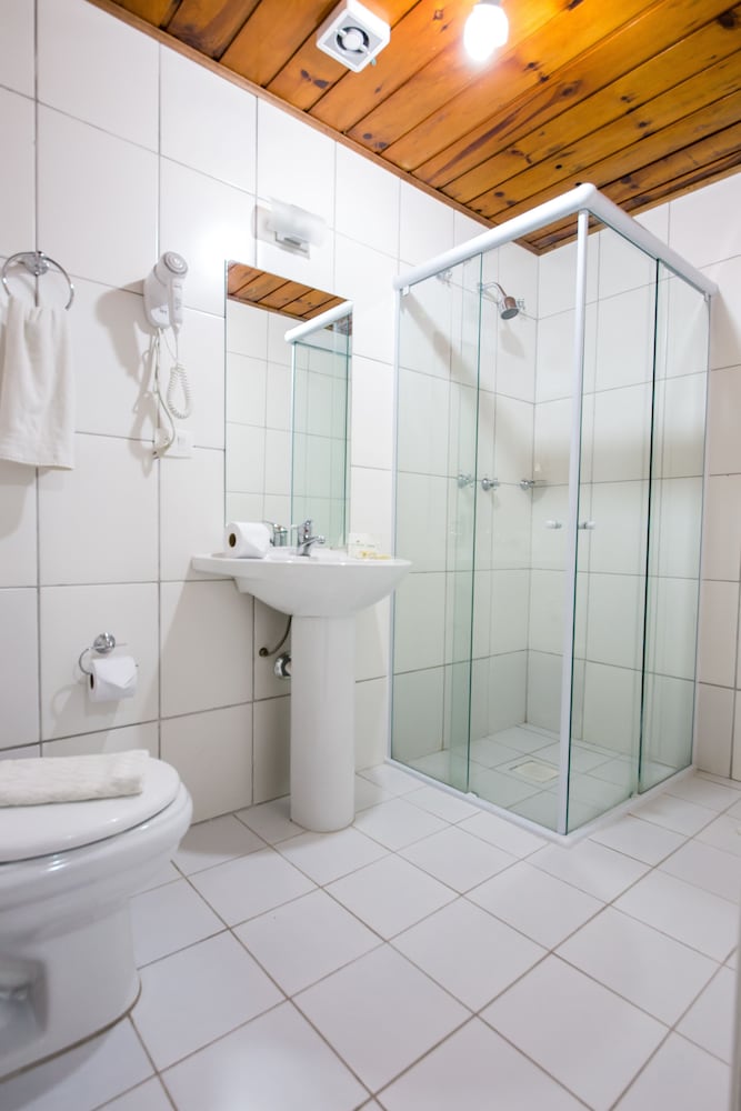 Standard Quadruple Room (Twin)