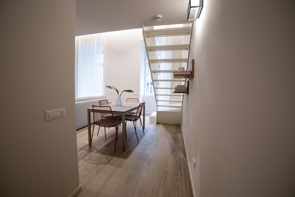 Deluxe Duplex, Terrace - Photo 10