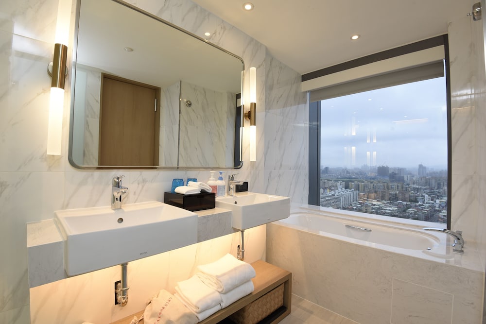 Junior Suite - Photo 8