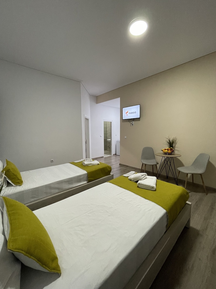 Deluxe Suite with Sea View photo 2
