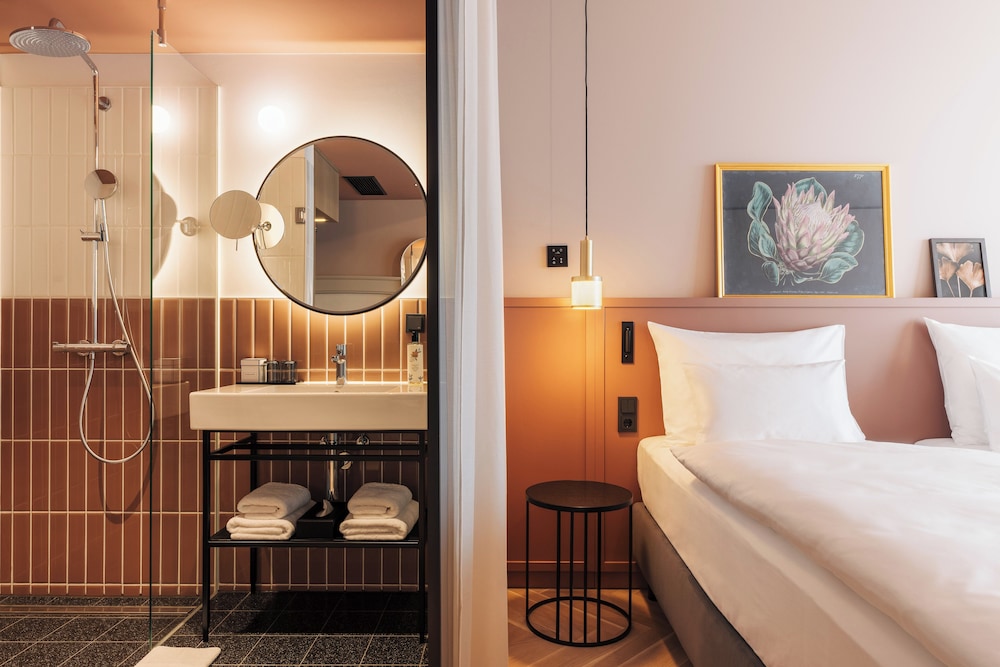 Luxury Room (castle view) - Photo 5