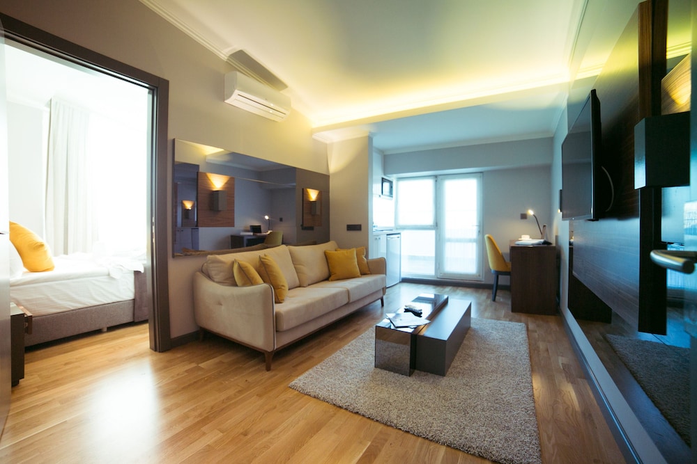 Executive Suite, Terrace photo 1