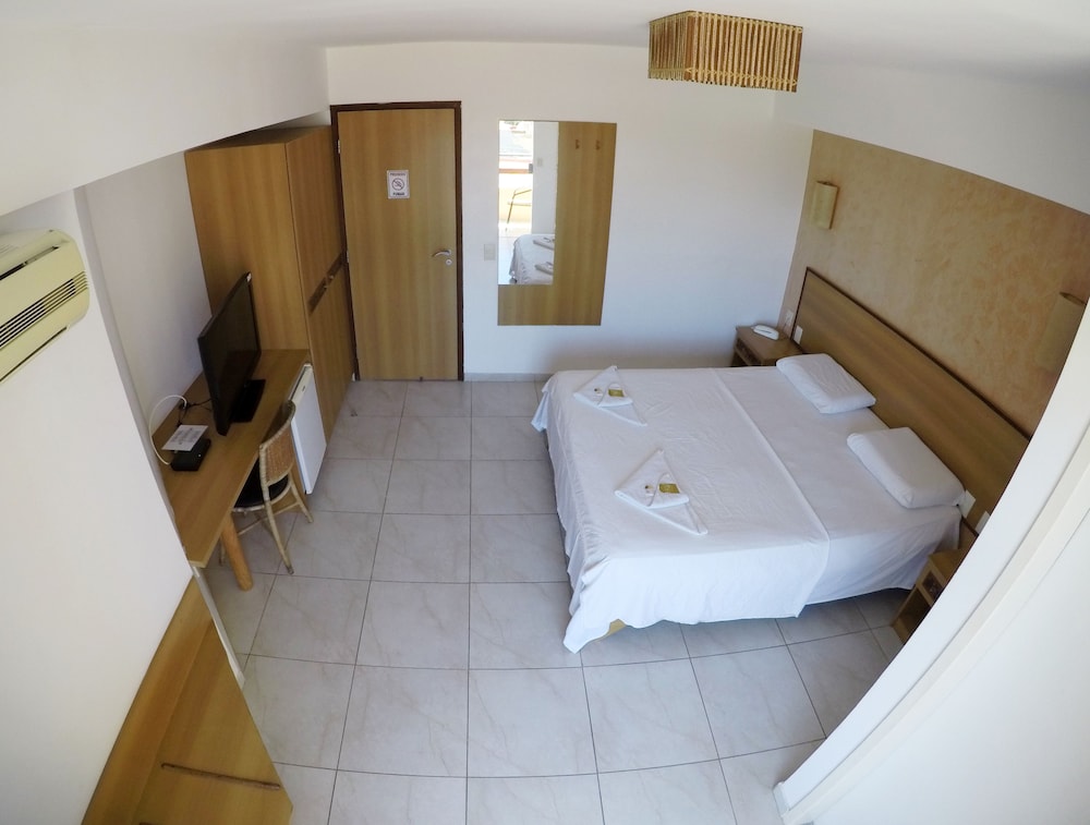 Superior Room, Partial Ocean View photo 3