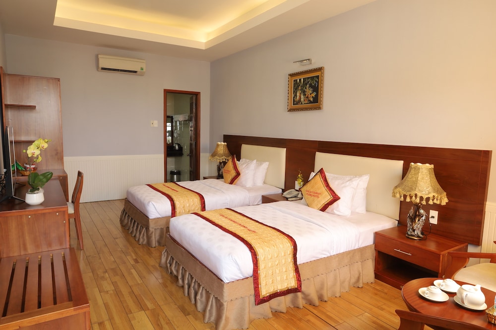Deluxe Twin Room - Photo 9