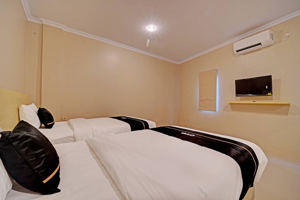 Deluxe Twin Room - Photo 7